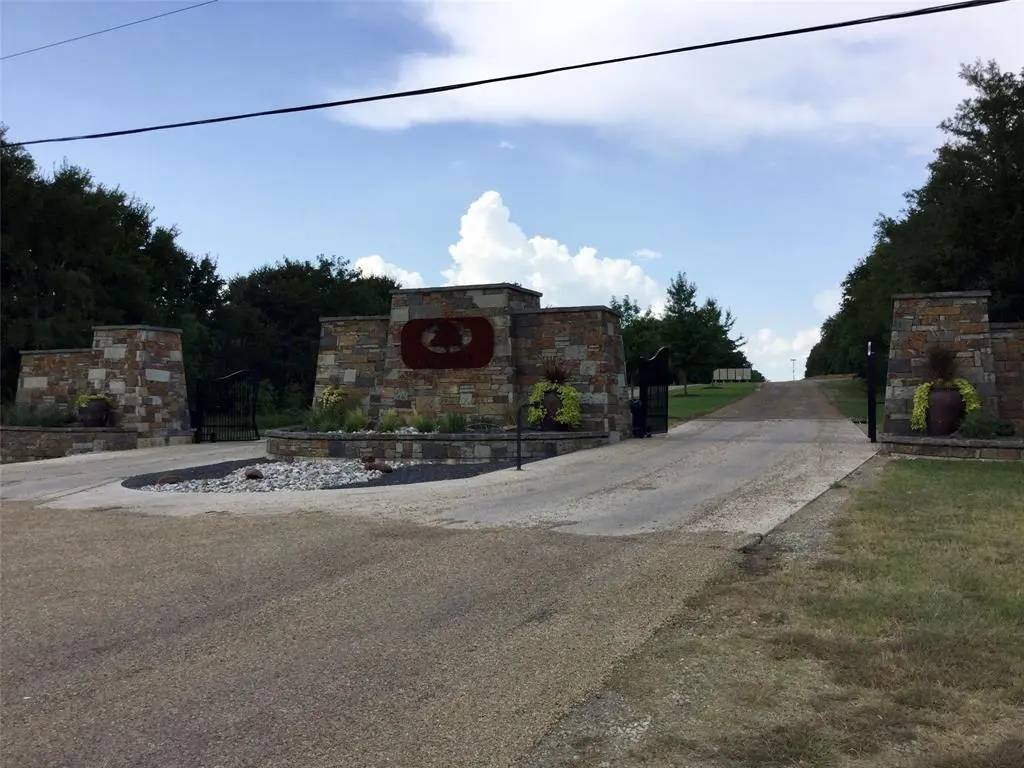 Mabank, TX 75147,126 Oakmont Drive