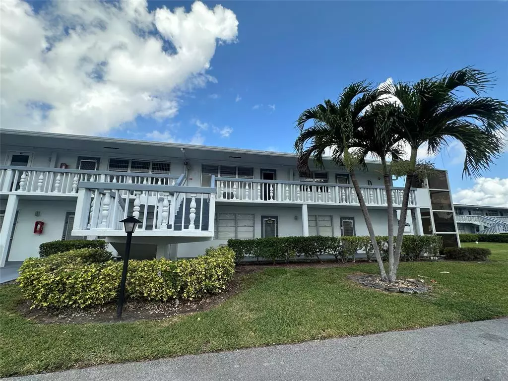 Deerfield Beach, FL 33442,84 Farnham D #84