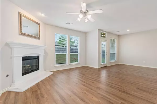 Fort Worth, TX 76135,5013 Royal Burgess Drive