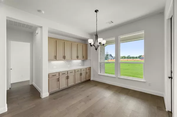 Gunter, TX 75058,335 Waterview Drive