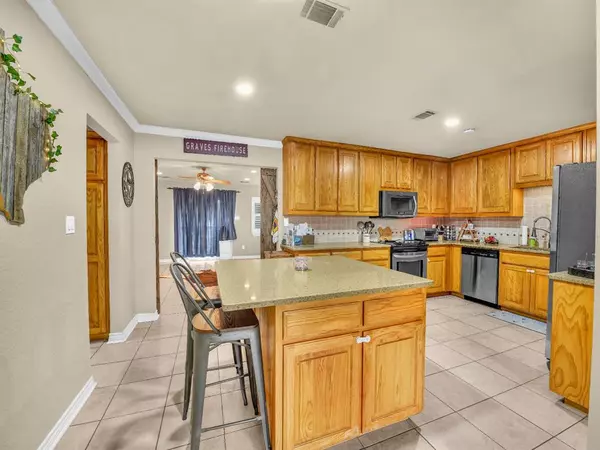 Springtown, TX 76082,325 Huggins Drive