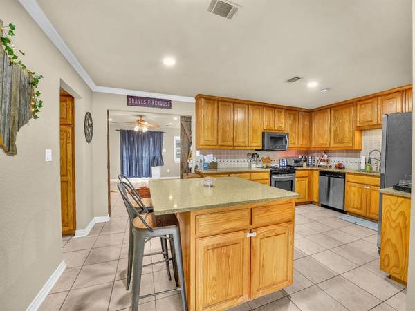 Springtown, TX 76082,325 Huggins Drive