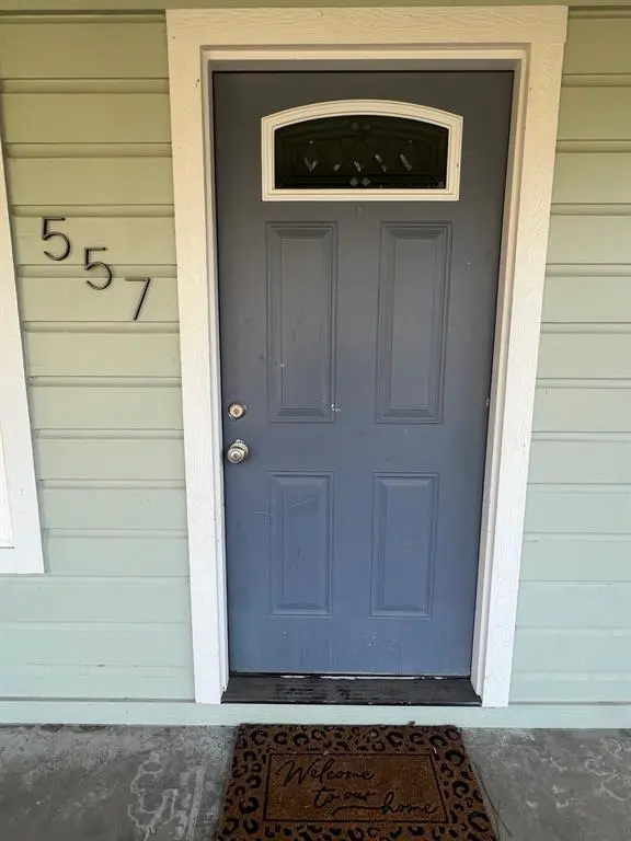 Canton, TX 75103,557 E Elm Street