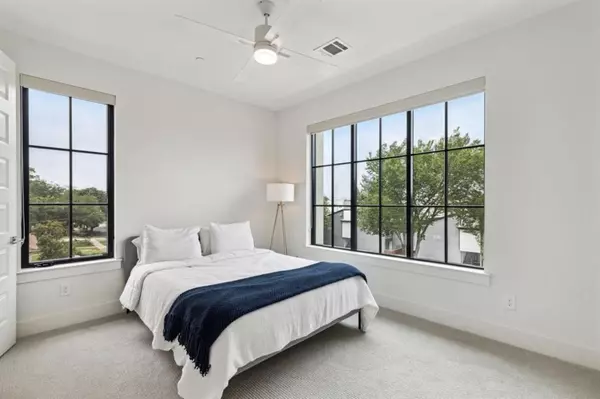 Dallas, TX 75206,2018 Moser Avenue #103