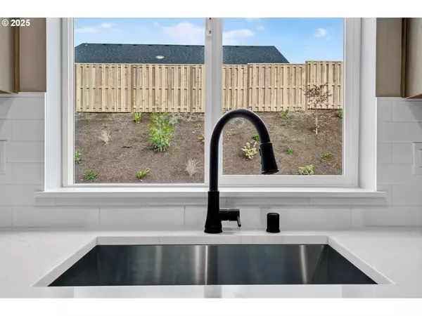 La Center, WA 98629,2207 E Badger WAY