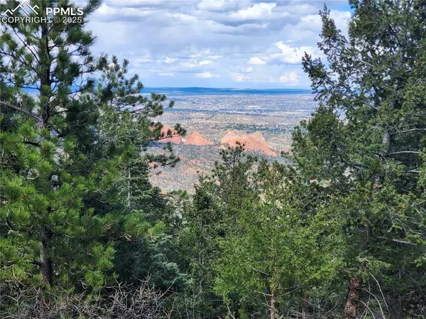 Manitou Springs, CO 80829,292 Sugarloaf RD