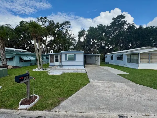 533 Old Colony Rd,  Leesburg,  FL 34748