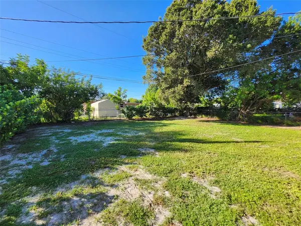 Fort Lauderdale, FL 33311,942 NW 12th St