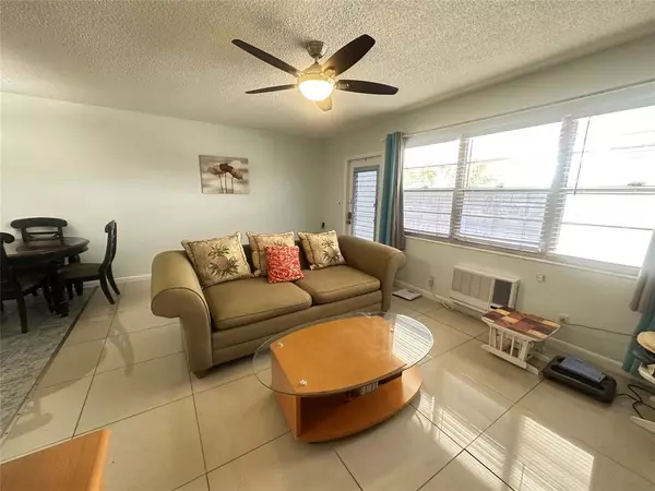 Deerfield Beach, FL 33442,84 Farnham D #84