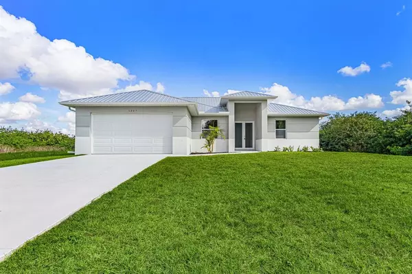 Banyan Village, FL 33935,1207 Andover Dr