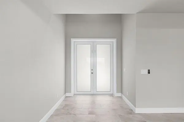 Banyan Village, FL 33935,1207 Andover Dr