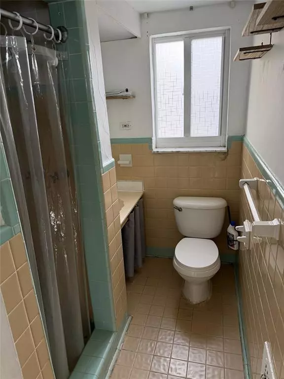 Fort Lauderdale, FL 33305,2115 N Ocean Blvd #8