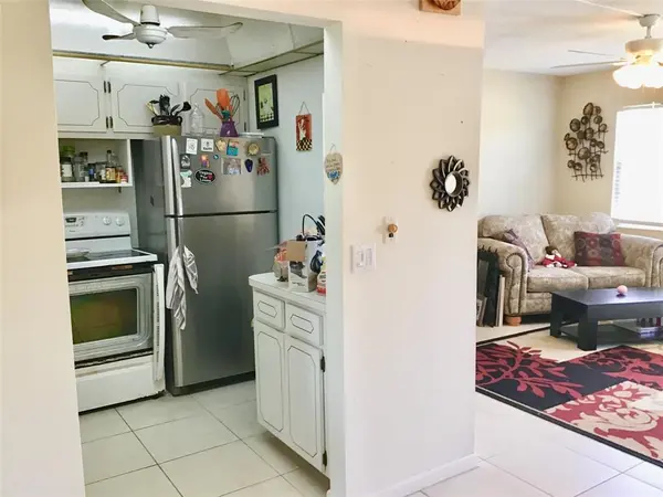 Deerfield Beach, FL 33442,7 Oakridge B #7