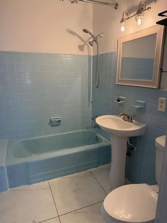 Port St Lucie, FL 34983,400 E Prima Vista Blvd