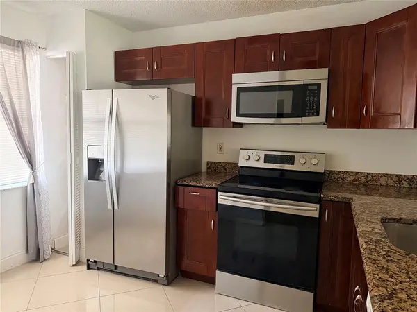 Deerfield Beach, FL 33442,1290 S Military Trl #422
