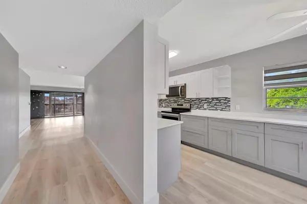 Pembroke Pines, FL 33027,13000 SW 15th Ct #414U