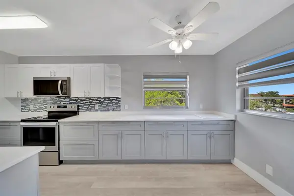 Pembroke Pines, FL 33027,13000 SW 15th Ct #414U