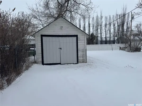 311 2nd AVENUE W, Assiniboia, SK S0H 0B0