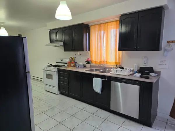 Brampton, ON L6P 1H5,14 Domenico CRES