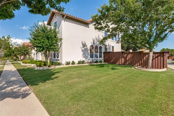 Irving, TX 75039,810 Redondo