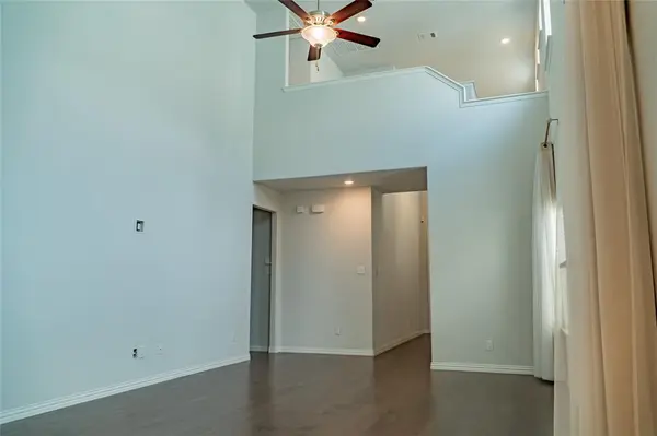 Lewisville, TX 75077,1393 Bonanza Lane