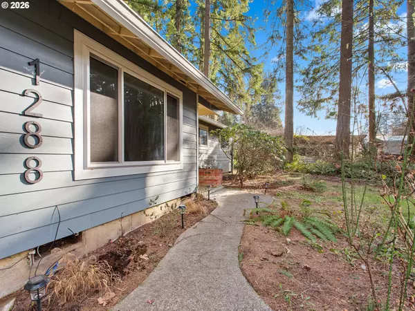 Hillsboro, OR 97123,1288 SE 40TH AVE