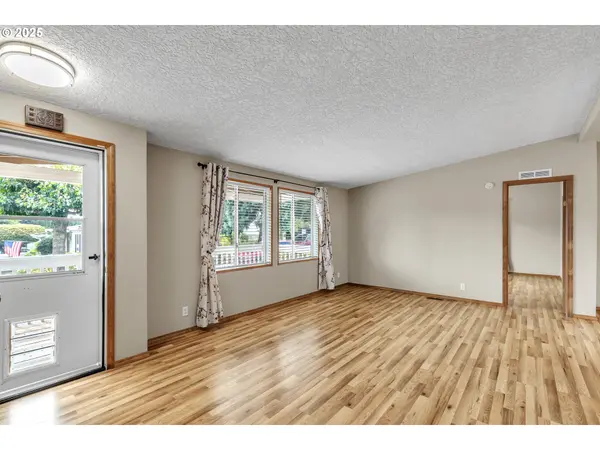 Vancouver, WA 98661,5701 NE ST JOHNS RD #4