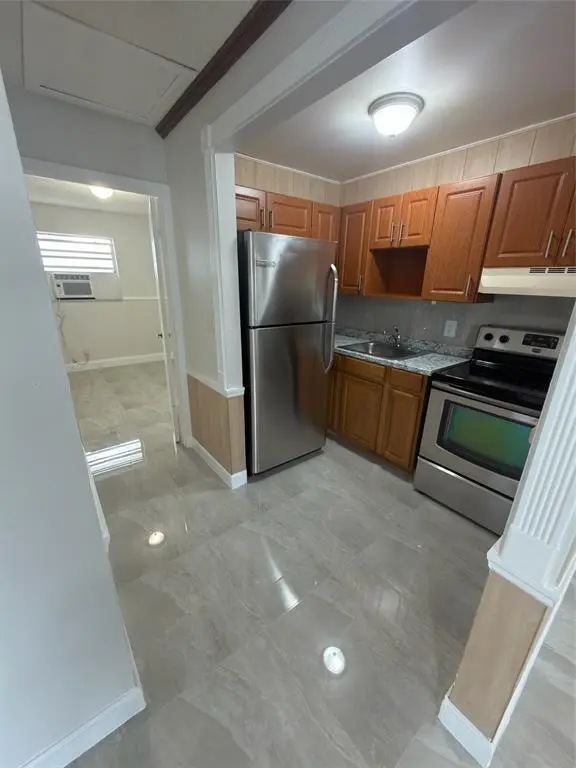 Fort Lauderdale, FL 33317,1810 SW 44th Ave #3