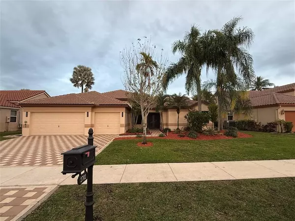 Davie, FL 33328,2702 E Orchard Cir