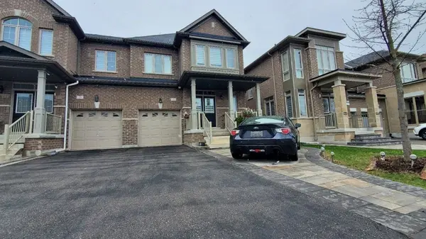 Aurora, ON L4G 0V9,19 Chouinard WAY ##Main&2nd