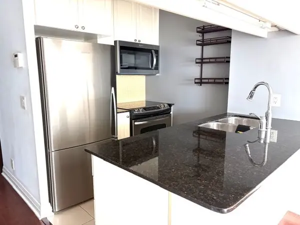 Mississauga, ON L5J 0A3,1055 SOUTHDOWN RD #502