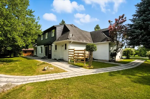 Puslinch, ON N0B 2C0,29 Currie DR