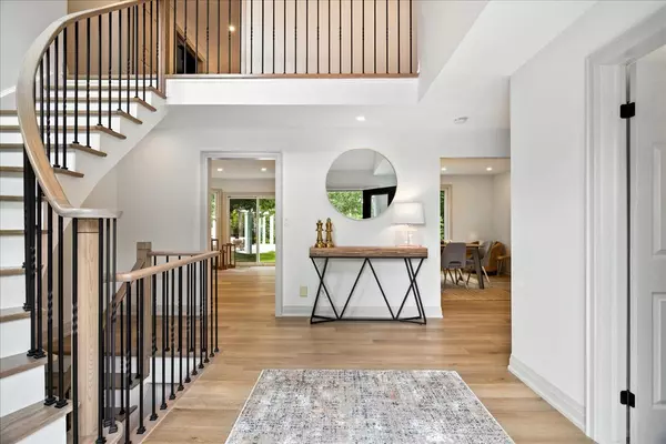 Puslinch, ON N0B 2C0,29 Currie DR