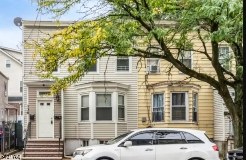 Newark City, NJ 07108,336 Madison Ave #2