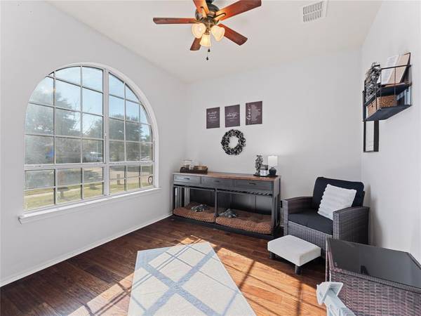 Waxahachie, TX 75165,203 Stampede Street