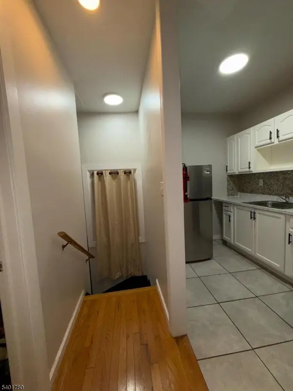 Newark City, NJ 07108,336 Madison Ave #2