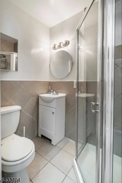 Newark City, NJ 07108,336 Madison Ave