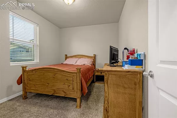 Colorado Springs, CO 80925,6543 Kit Fox CT