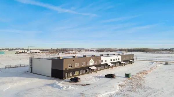 Rural Red Deer County, AB T0M1R0,312 Energy WAY #101