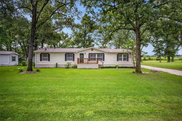 188 County Road 1541,  Alba,  TX 75410