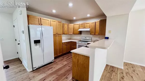 Colorado Springs, CO 80923,5551 Sunshade PT