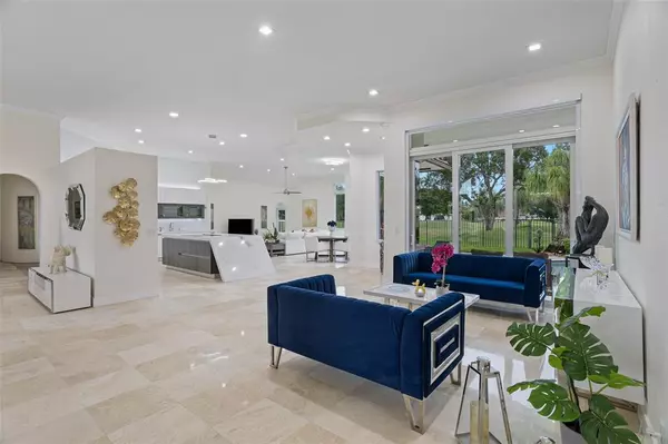 Weston, FL 33327,2534 Golf View Dr