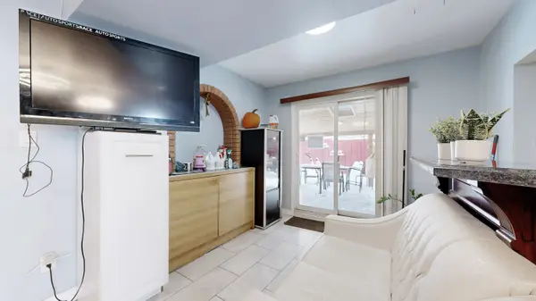 Toronto W05, ON M9M 1S7,30 Coronado CT