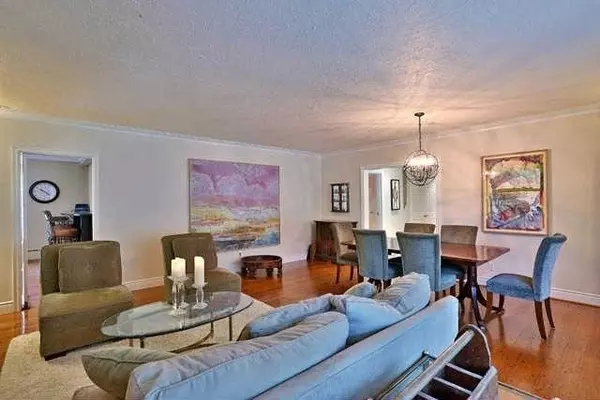 Ajax, ON L1T 2Y8,26 Sherwood RD E