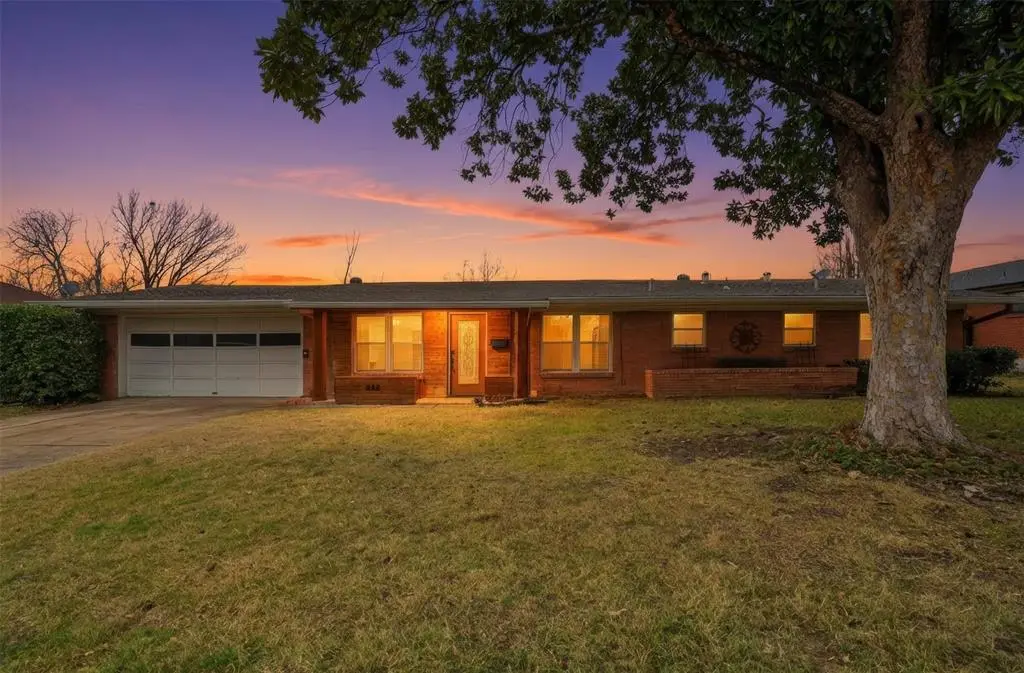 Garland, TX 75041,525 W Ridgewood Drive