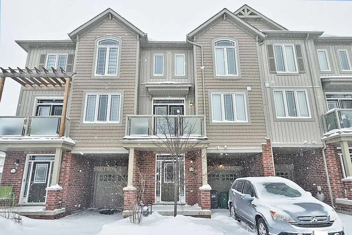 Caledon, ON L7C 4H2,19 Glasson LN