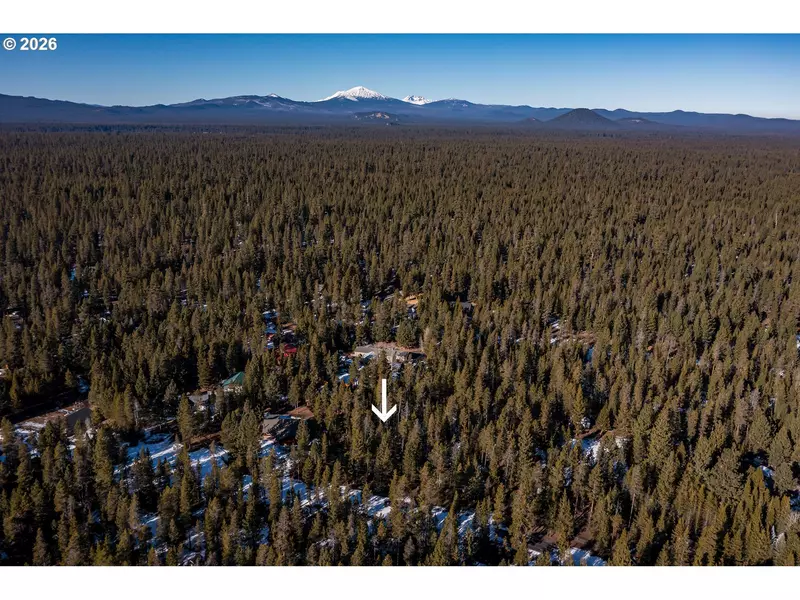 15489 RAINBOW CT, La Pine, OR 97739