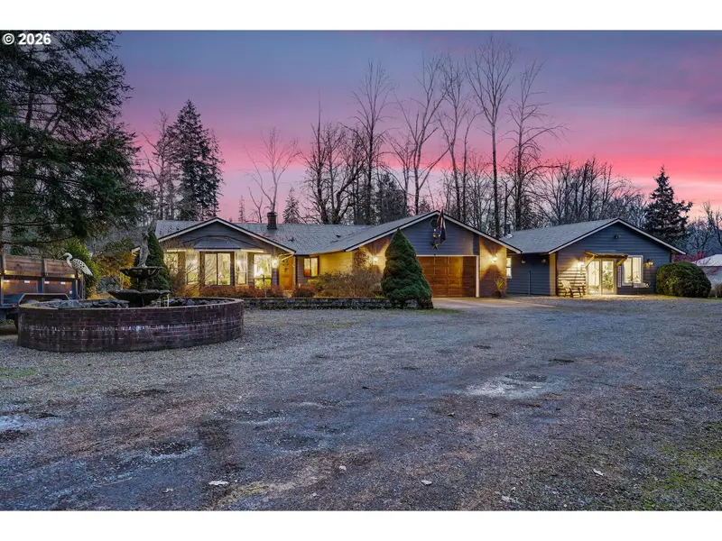 23739 SE BONNIE LURE DR, Eagle Creek, OR 97022