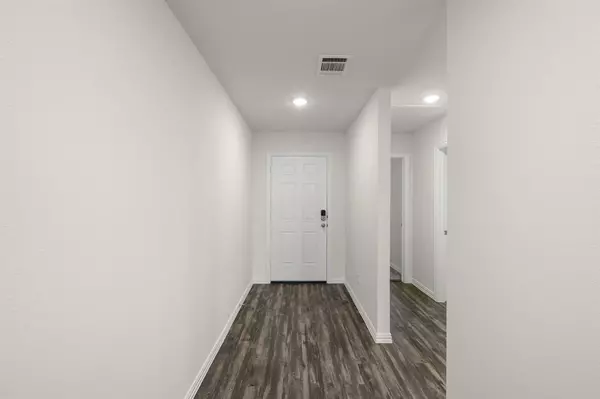 Cleburne, TX 76033,433 Rose