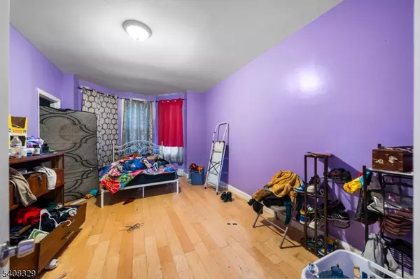 Elizabeth City, NJ 07206,409 E Jersey St